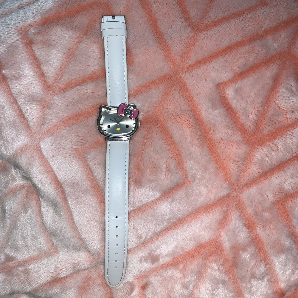 hello kitty watch